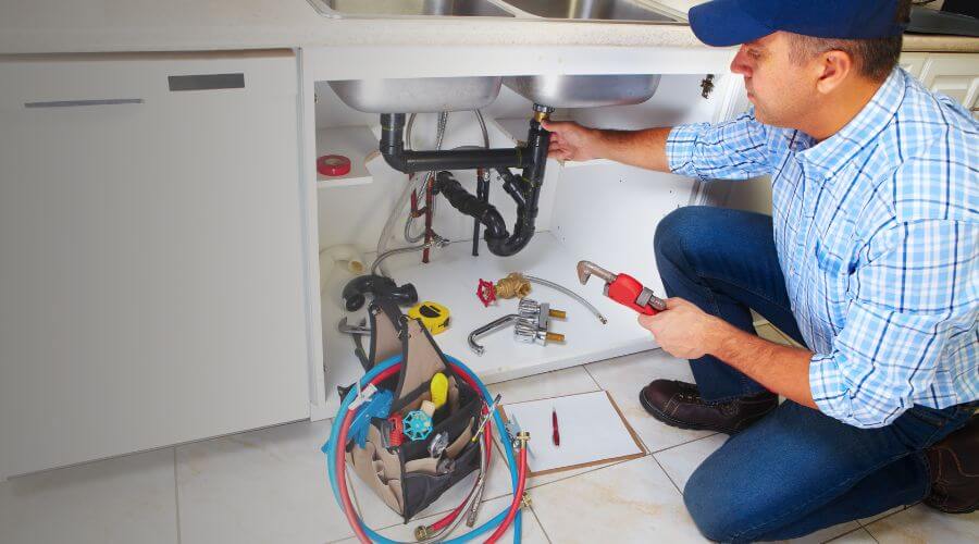 Expert burst pipe repair services in Witten, SD
